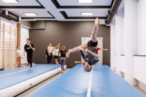 Akrobatyka ElevenDanceAcademy