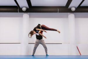 Akrobatyka ElevenDanceAcademy