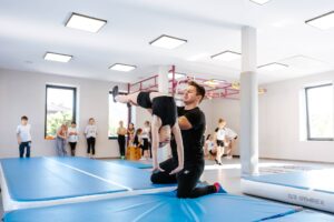 Akrobatyka ElevenDanceAcademy